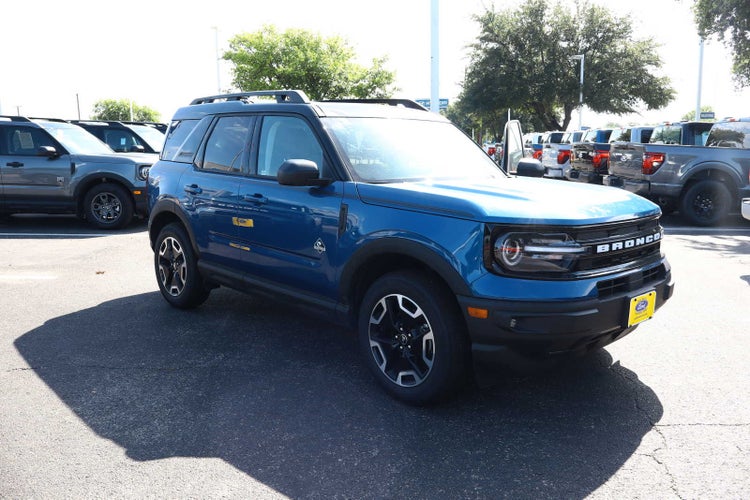 2024 Ford Bronco Sport Outer Banks® in Houston, TX - Mac Haik Auto Group