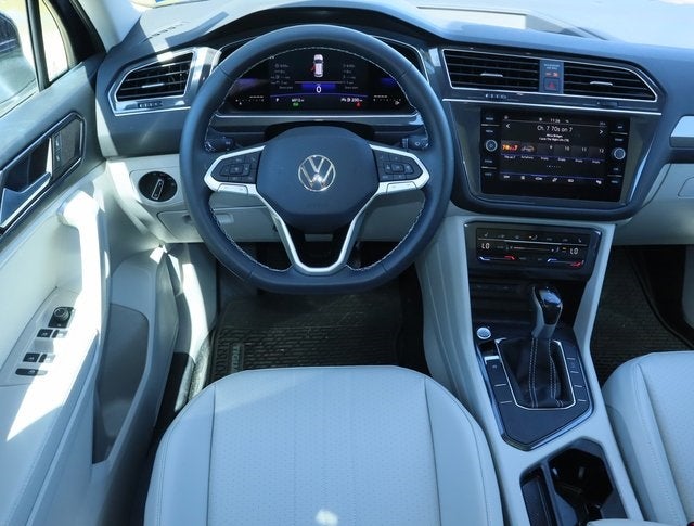 2023 Volkswagen Tiguan SE in Houston, TX - Mac Haik Auto Group
