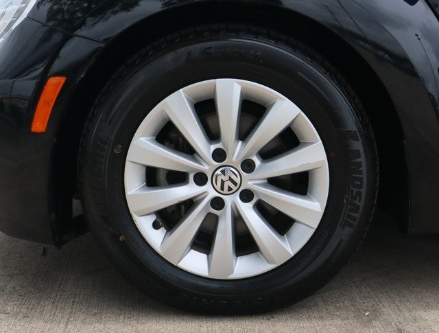 2019 Volkswagen Beetle S in Houston, TX - Mac Haik Auto Group