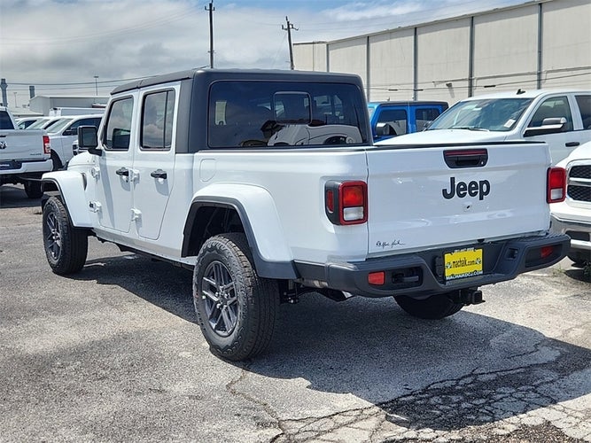 2024 Jeep Gladiator Sport in Houston, TX - Mac Haik Auto Group