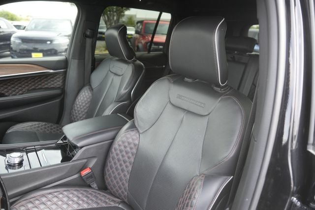 2023 Jeep Grand Cherokee Summit