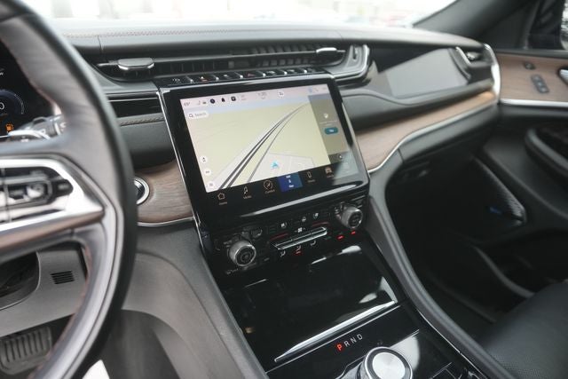 2023 Jeep Grand Cherokee Summit