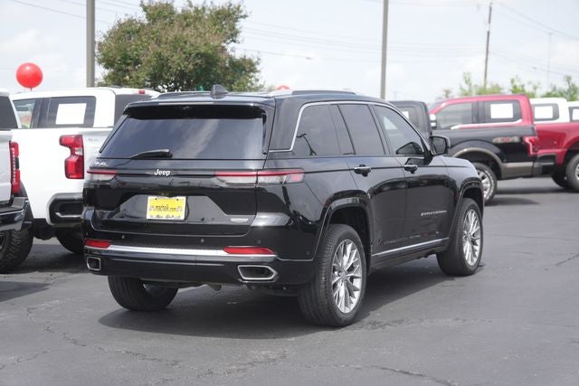 2023 Jeep Grand Cherokee Summit