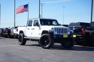 2022 Jeep Gladiator Overland