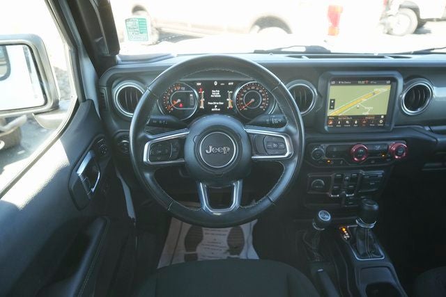 2022 Jeep Gladiator Overland