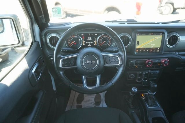 2022 Jeep Gladiator Overland