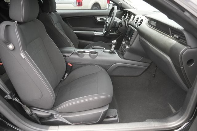 2021 Ford Mustang EcoBoost