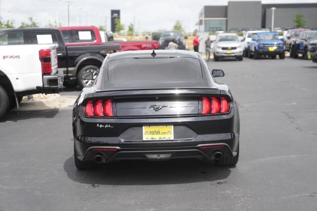 2021 Ford Mustang EcoBoost