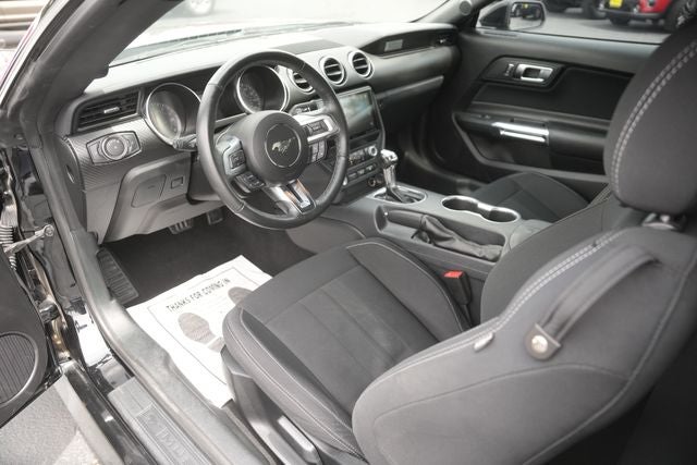 2021 Ford Mustang EcoBoost