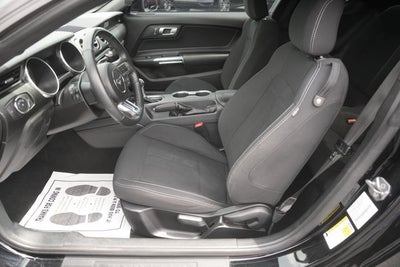 2021 Ford Mustang EcoBoost