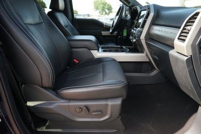 2022 Ford F-250SD Lariat