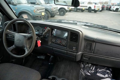 2002 Chevrolet Silverado 1500 Base