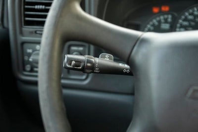 2002 Chevrolet Silverado 1500 Base