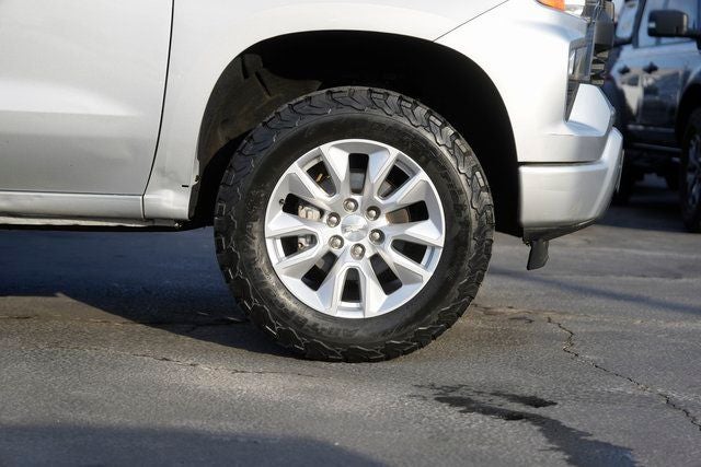 2022 Chevrolet Silverado 1500 Custom