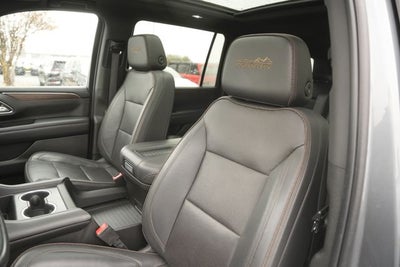 2022 Chevrolet Suburban High Country