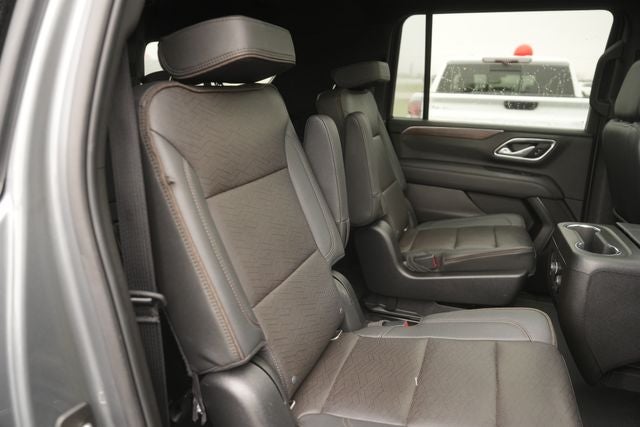 2022 Chevrolet Suburban High Country