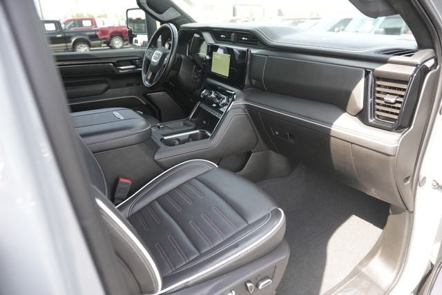 2025 GMC Sierra 2500HD AT4X