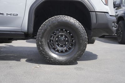 2025 GMC Sierra 2500HD AT4X