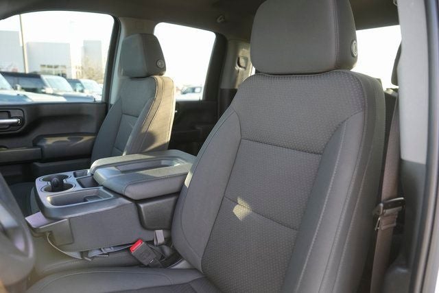 2024 GMC Sierra 2500HD Pro