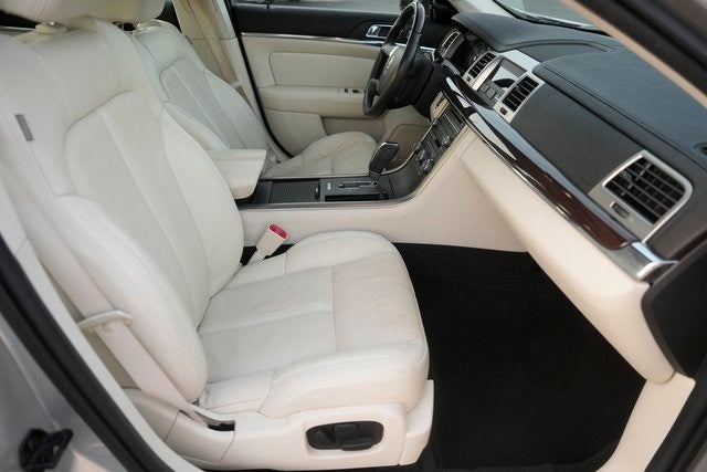 2009 Lincoln MKS Base