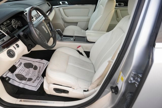 2009 Lincoln MKS Base