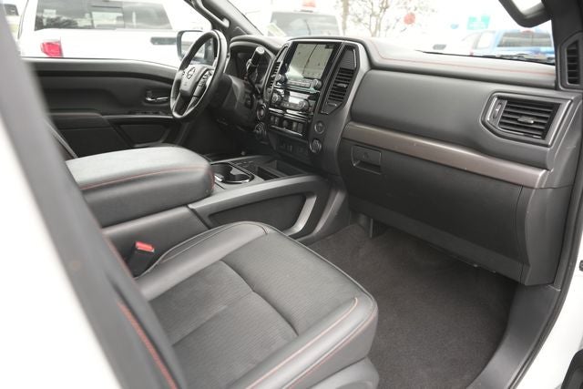 2024 Nissan Titan PRO-4X