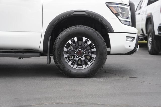 2024 Nissan Titan PRO-4X