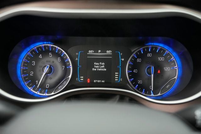 2017 Chrysler Pacifica Touring L