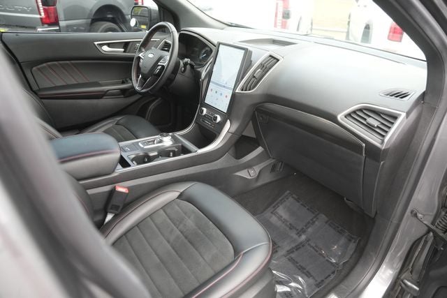 2022 Ford Edge ST Line