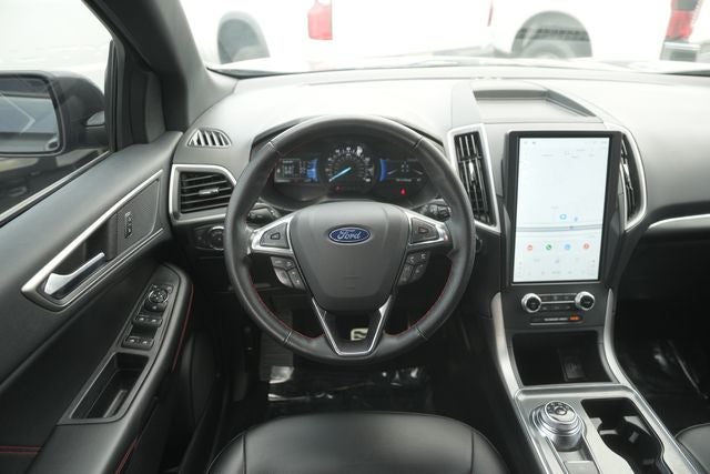2022 Ford Edge ST Line