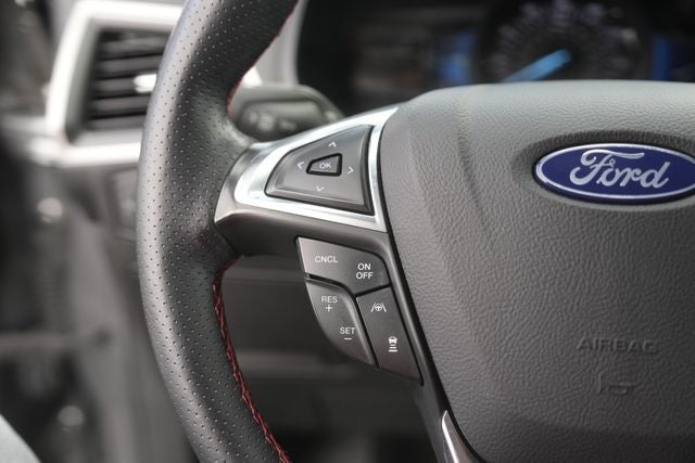 2022 Ford Edge ST Line