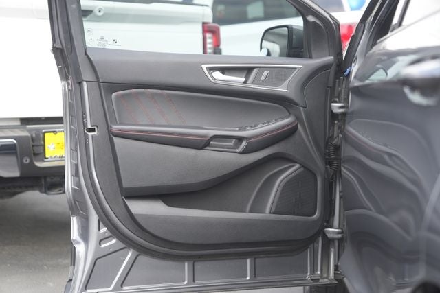 2022 Ford Edge ST Line
