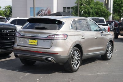 2020 Lincoln Nautilus Reserve