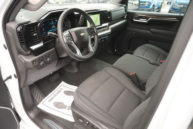 2023 Chevrolet Silverado 1500 LT LT1