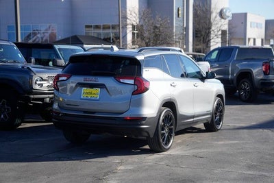 2023 GMC Terrain SLT