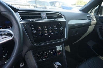 2024 Volkswagen Tiguan 2.0T SE R-Line Black