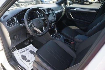 2024 Volkswagen Tiguan 2.0T SE R-Line Black