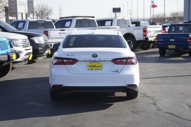 2021 Toyota Camry Hybrid LE