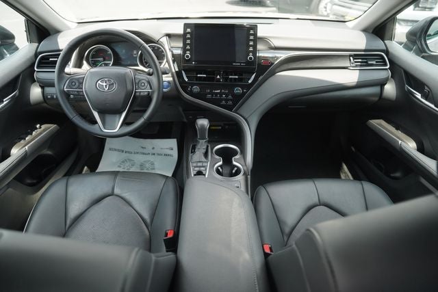 2023 Toyota Camry Hybrid XLE
