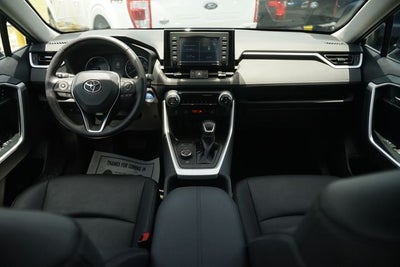 2021 Toyota RAV4 Hybrid XLE Premium