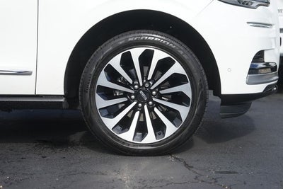 2024 Lincoln Navigator L Reserve