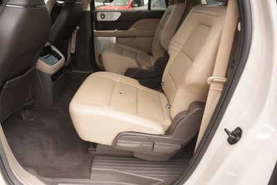 2023 Lincoln Navigator L Reserve