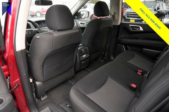 2020 Nissan Pathfinder SV