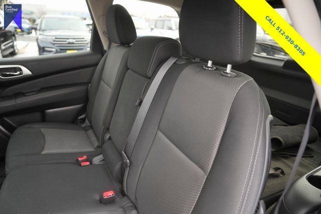 2020 Nissan Pathfinder SV