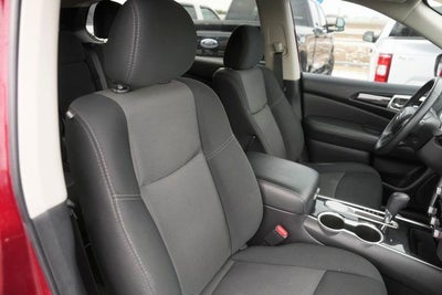 2020 Nissan Pathfinder SV