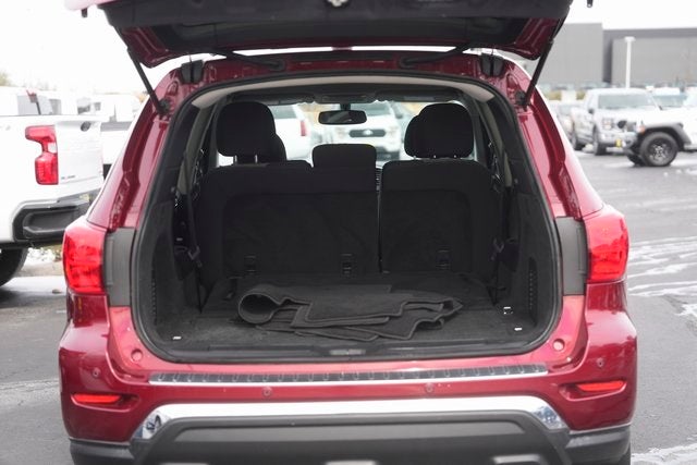 2020 Nissan Pathfinder SV