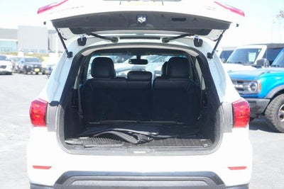 2019 Nissan Pathfinder SV