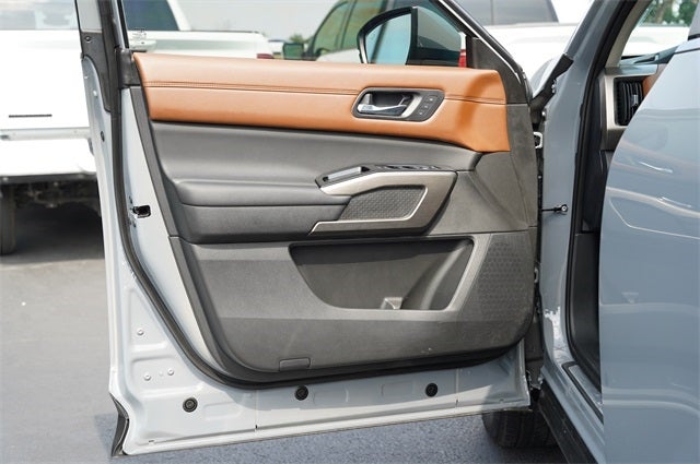2023 Nissan Pathfinder Platinum in Houston, TX - Mac Haik Auto Group