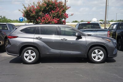2021 Toyota Highlander L