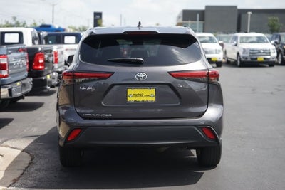2021 Toyota Highlander L